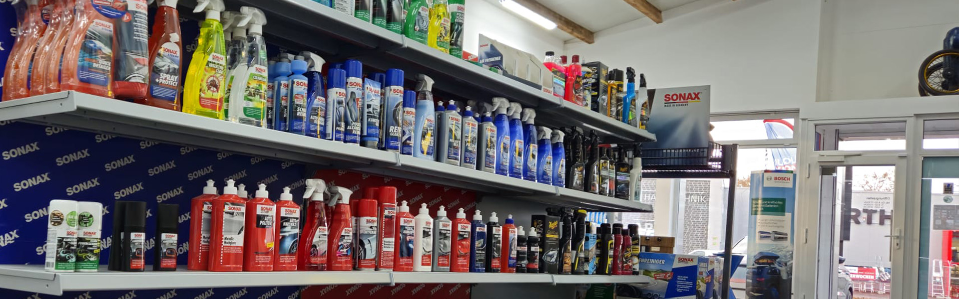 Zubehör und KFZ-Produkte bei Autoteile Fricke in Schloß Holte-Stukenbrock